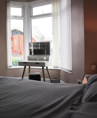 Anfield Hotel | Kop View