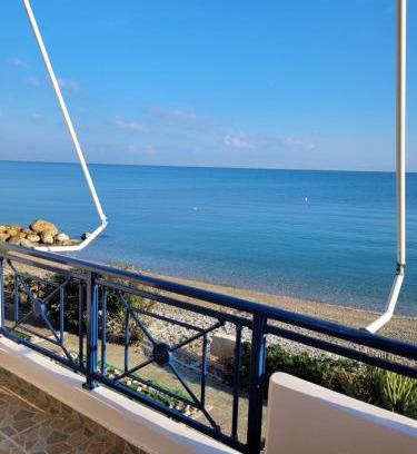 Nerantza Apartamento | Korinthian sea view
