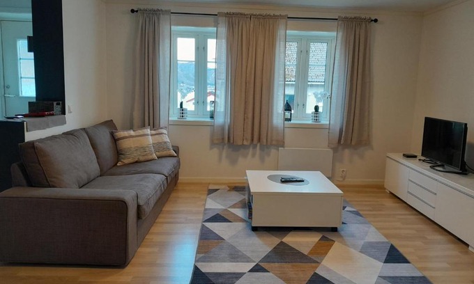 Maloy Apartamento | Koselig hus i Måløy