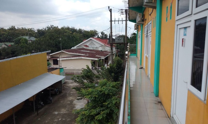 Medan Casa | KOST 748 AT