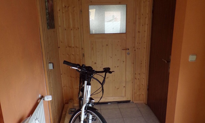 Edertal Apartamento | Kostengünstige Ferienwohnung Nähe Edersee und Kellerwald Nationalpark