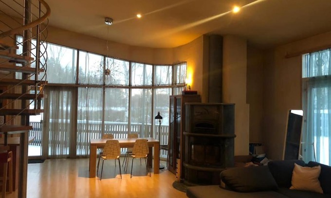 Itainen District Apartamento | Kotimaailma - Iso ja viihtyisä omakotitalo saunalla 9 henkilölle