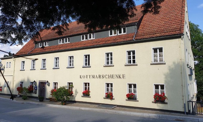 Kottmar Casa | Kottmarschenke - Gästezimmer und Ferienwohnung am Kottmar