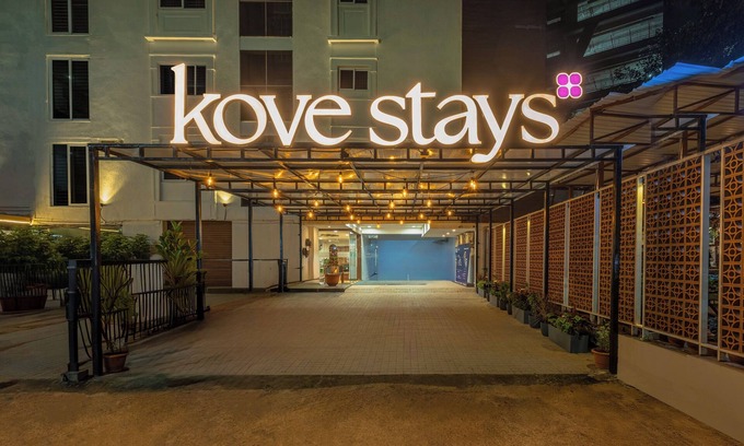 Kondapur Hotel | Kove Stays