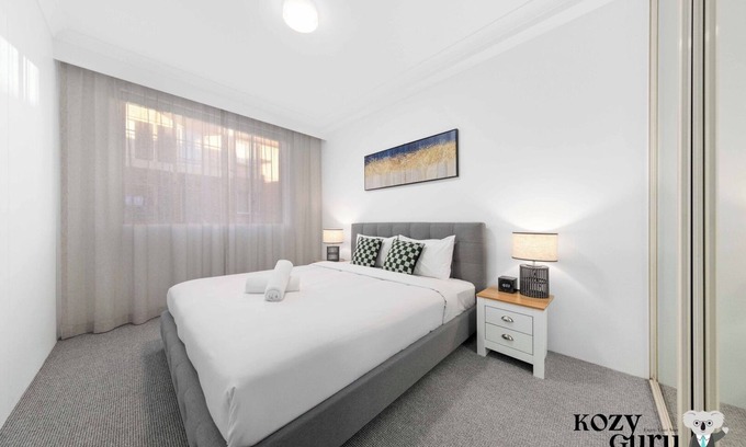 Camperdown Apartamento | KozyGuru | Camperdown | Stylish Apt with Parking