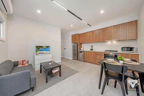 Cobbitty Casa | KozyGuru | Cobbitty | Cozy One-Bedroom Retreat