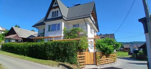 Grzechynia Casa | Królówka