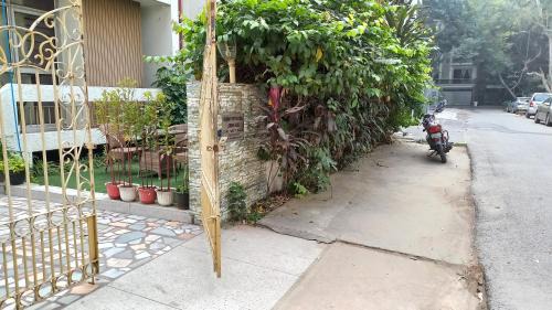 South Extension Casa | KRISHNA's INTERNATIONAL LODGING HOUSE