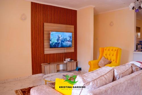 Voi Casa | Kristina Gardens
