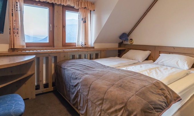 Ambroz pod Krvavcem Casa | Krvavec Family Room 3