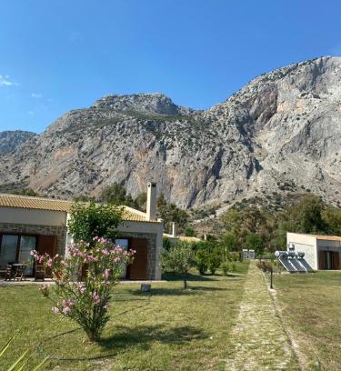 Kryoneri Casa | Kryoneri village