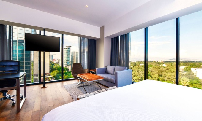 Coyoacán Hotel | Krystal Grand Suites Insurgentes