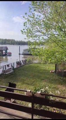 Cukarica Casa | Kuća na Savi Sojenica Kalisija, Makiš - Ada Ciganlija