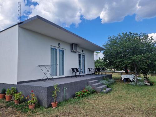Kastel Stari Apartamento | Kuća za odmor-Mladen