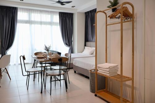 Kuching Apartamento | KuchingCity - Snuggle - Sunset City View w Balcony