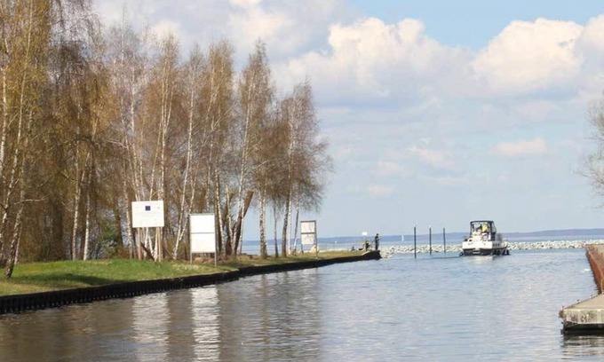 Muritz Apartamento | Kuhnle-Tours Hafendorf Müritz Apartments