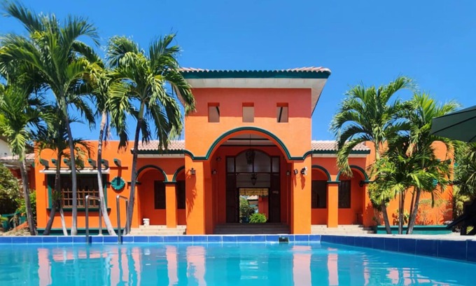 Bacnotan Casa | Kulibangbang Beach Resort