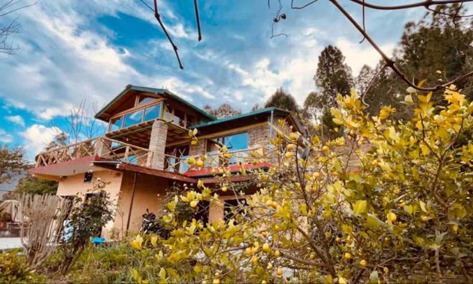 Almora Casa | Kumaoni Roots