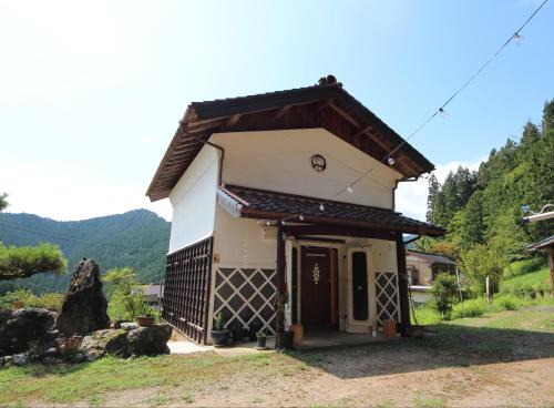 Toei Casa | Kura Retreat Guest House