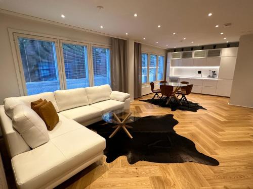 Vaasa Apartamento | Kuriren Premium Stay - Central location and Sauna!