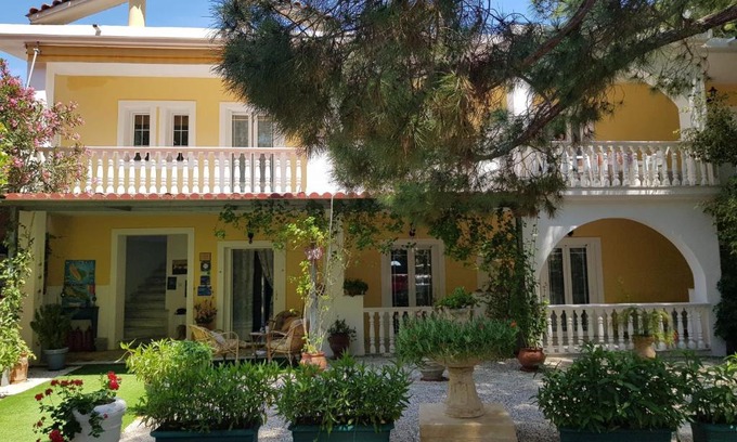 Vasilikos Apartamento | Kuris Studios & Apartments