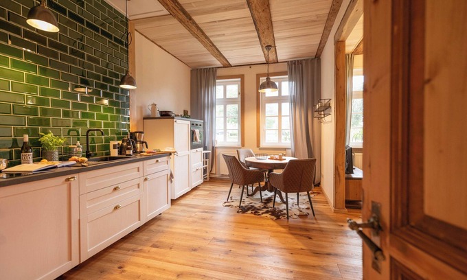 Furstenberg Apartamento | Kutscherstube Gutshof Fürstenberg - Weser, forest and porcelain culture