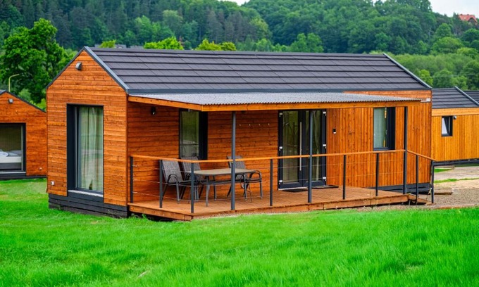 Radkow Casa | Kwiatkowo - całoroczny kompleks z baliami i letnią plażą