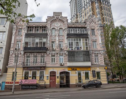 Kyiv Apartamento | Kyiv Grey Apartment
