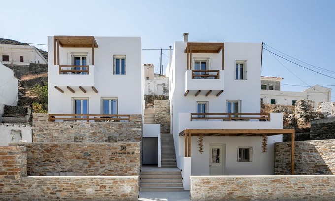 Loutra Hotel | Kythnos Blue - Suite 4 Luxurious, Sea Front