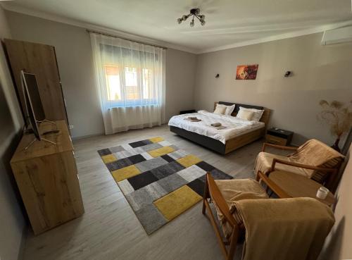 Arad Casa | Kyuka House
