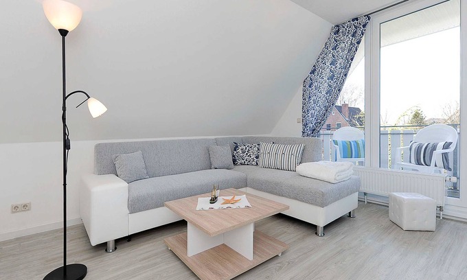 Werdum Apartamento | Lübbert W2 - edificio de apartamentos contraalmirante Ulrich Lübbert