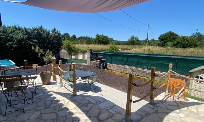 Saint-Etienne-de-Fontbellon Casa | L'évidence Maison Avec Piscine Classée 3 Étoiles
