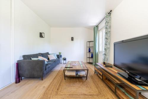 Beaucaire Apartamento | L'Écrin de Beaucaire - Climatisé à 30 min dArles