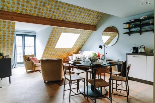 Feronstree et Hors-Chateau Apartamento | L’écrin vintage - Hors Château & Marches de Bueren
