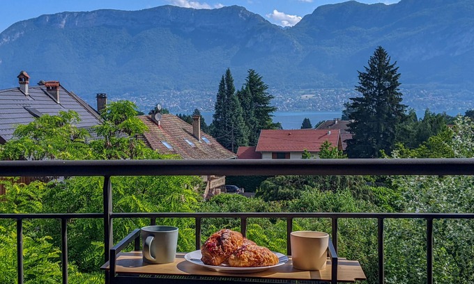 Cessenaz Apartamento | L'Ecrin vista al lago 3*
