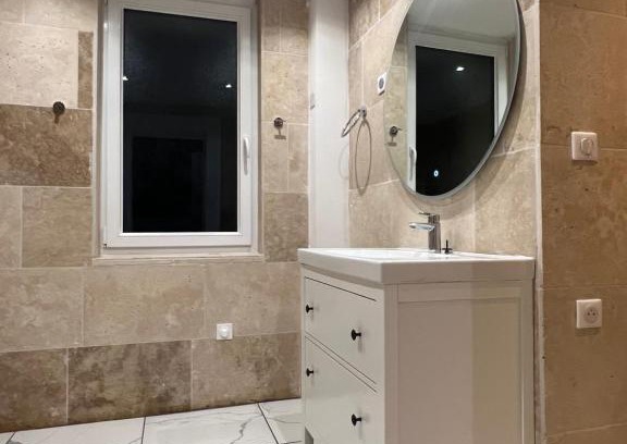 Chalons-en-Champagne Apartamento | L´ÉMERAUDE 1
