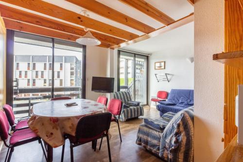 Pla d'Adet Apartamento | L'Altitude - Appartement avec balcon au pied des pistes