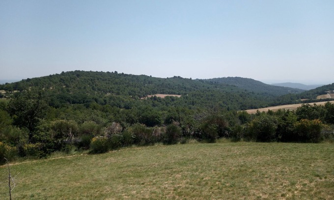 Saint-Martin-les-Eaux Cama Y Desayuno | L'amphitryon