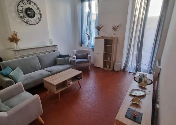 6th Arrondissement Apartamento | L'Antre du Dragon