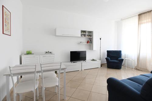 Corsico Apartamento | L’Archè Comfort & Relax – Squirrel House