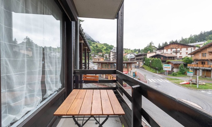 Flumet Apartamento | L'Arly - Appartement avec balcon vue montagne - Val d'Arly