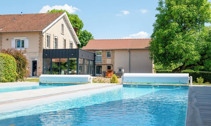 Saint-Hilaire-le-Petit Casa | L'Artbanne - The Hestia house