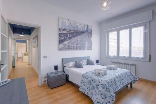 Savona Apartamento | "L'Attico Bianco" city view 10 m a piedi dal mare