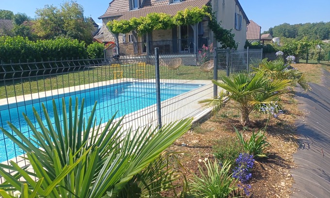 Cuzance Casa | L'Ecrin de la noix