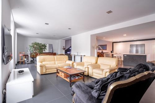 Riou - Petit Juas - Av de Grasse Apartamento | L'EMPEREUR somptueux duplex au style raffiné, Petit Juas, proche du centre