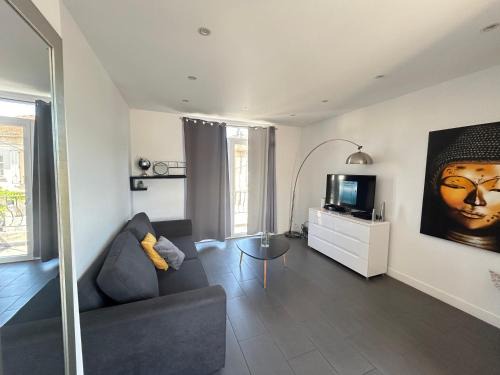 Riou - Petit Juas - Av de Grasse Apartamento | L'ensoleillée Appartement Maison privé Cannes
