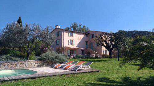 Tourrettes Cama Y Desayuno | L'Escale Provençale