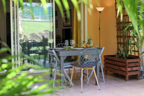 Petit-Bourg Apartamento | L'escale verte - garden & pool