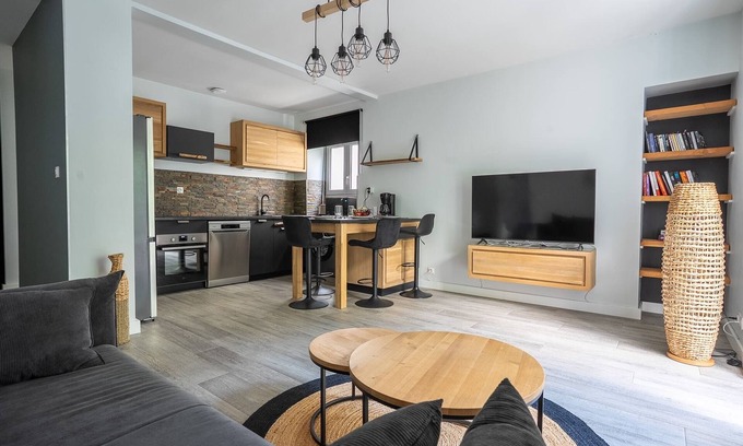 Pontivy Apartamento | L’Escapade du Quai - Proche Gare