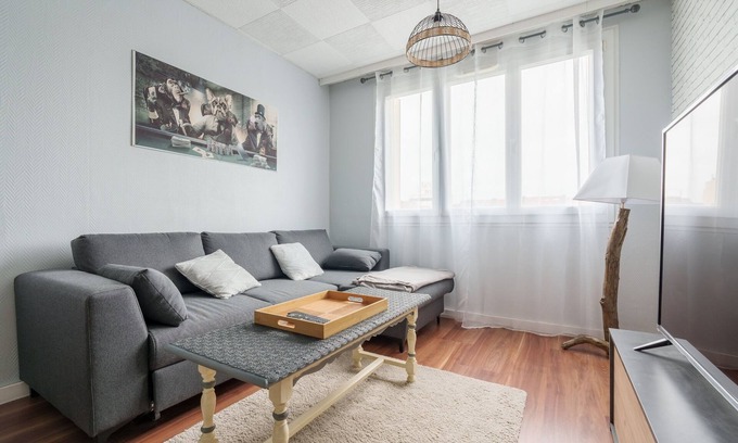 Poincare - Foch - Anatole France - Croix de Bourgogne Apartamento | L'Escapade Foch - Una Habitación Piso, Capacidad 2
